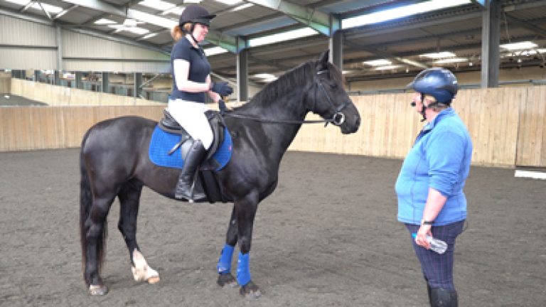 Sarah-and-Gwar.Still006